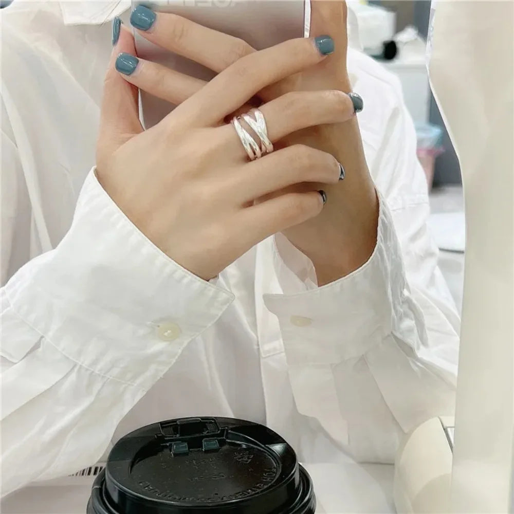 טבעת כסף מינימליסטית בעבודת יד